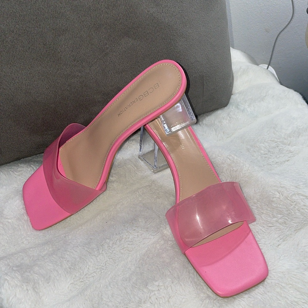 BCBGeneration Womens Luckee Pink Slip On Square Toe Block Heel Shoes NWOB